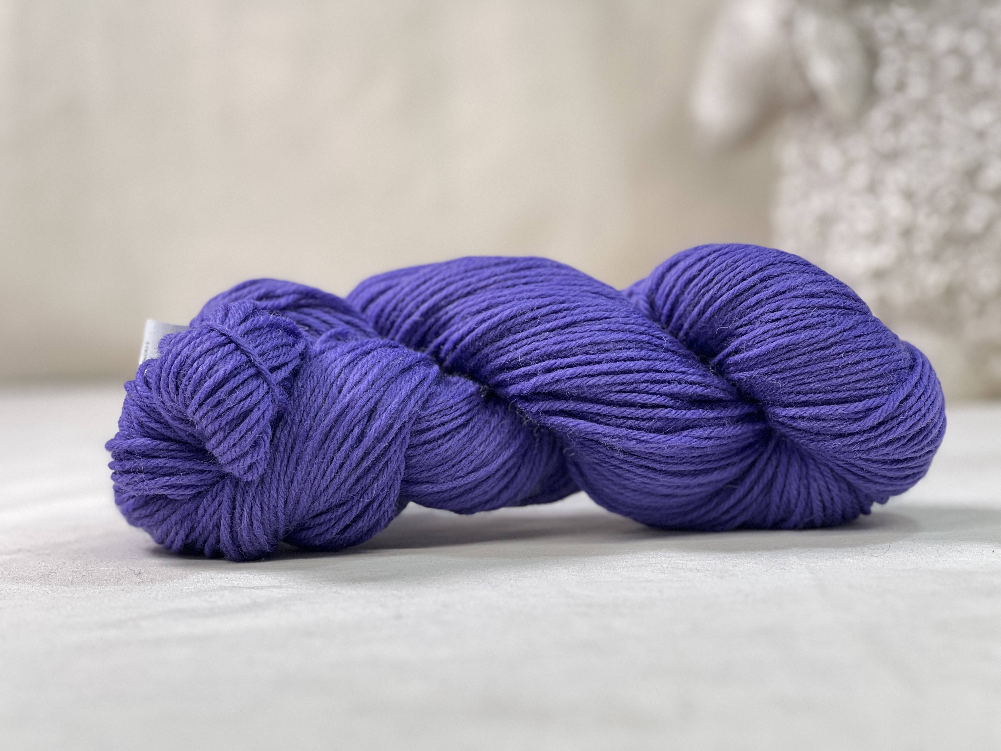 Etrofil - Falkland Worsted - Eggplant 76015