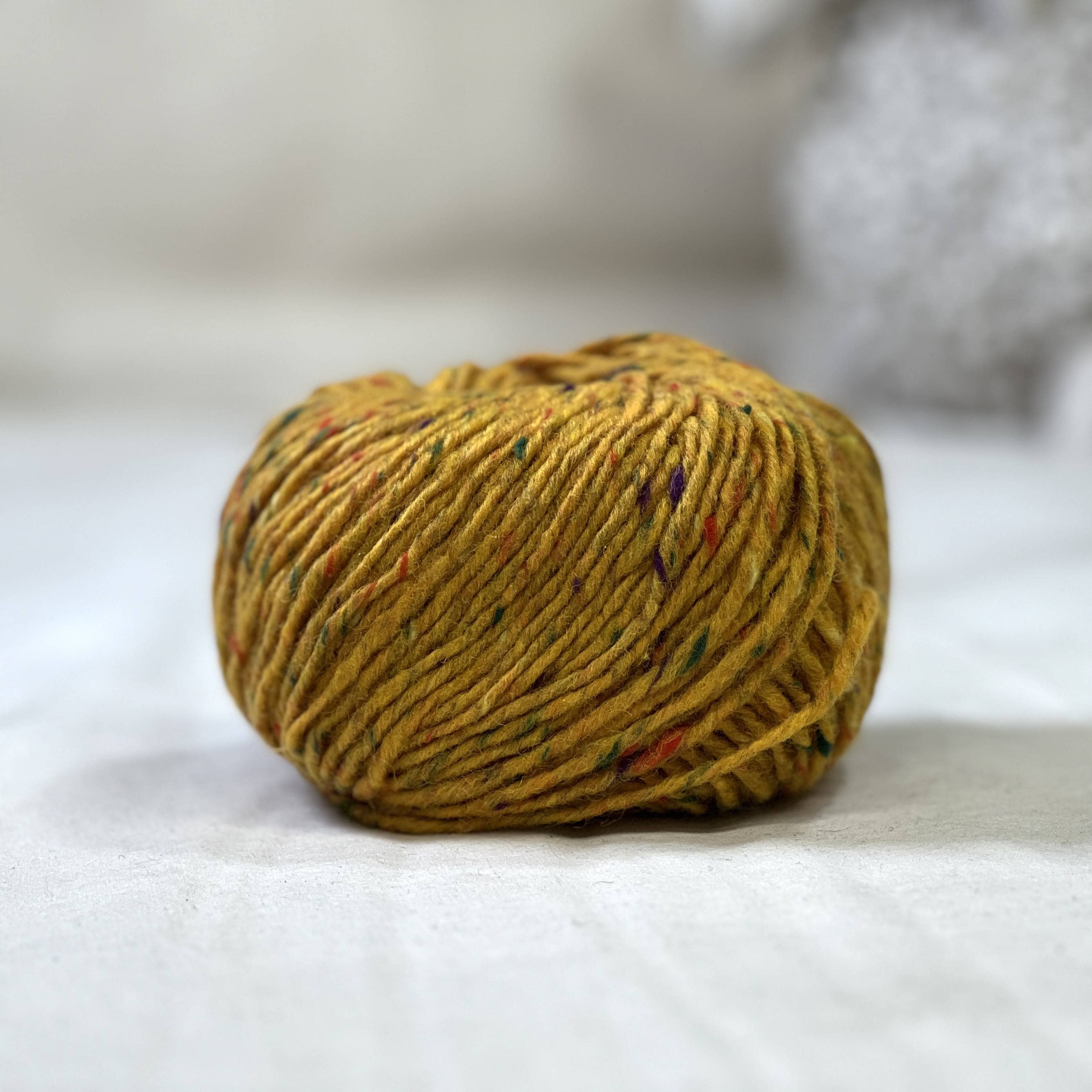 Pure Donegal Tweed 4728 - Honey Gold