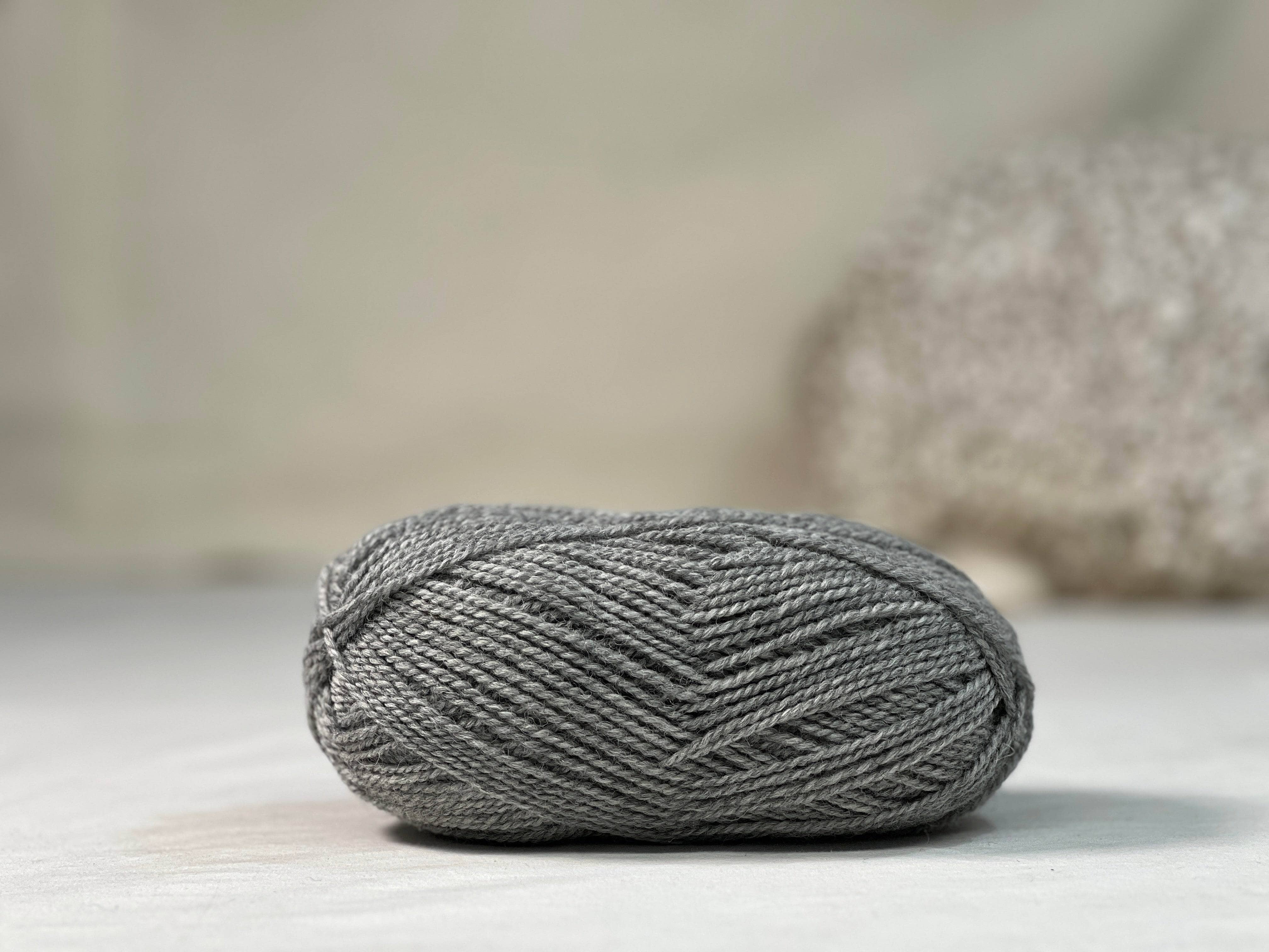 Yarn Haynes Creek Heathers - Aran - 154 - Light Blue